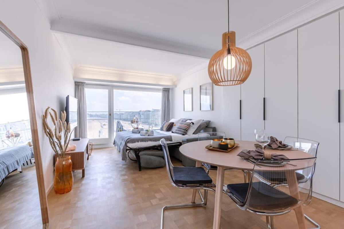 Appartement Stunning Studio With Sea-View And Terrace à Knokke-Le-Zoute Extérieur photo