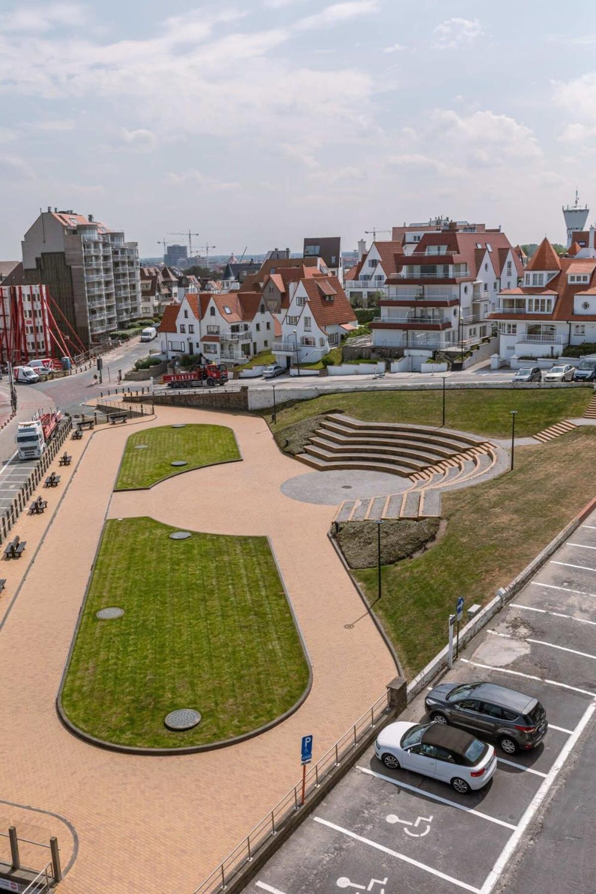 Appartement Stunning Studio With Sea-View And Terrace à Knokke-Le-Zoute Extérieur photo