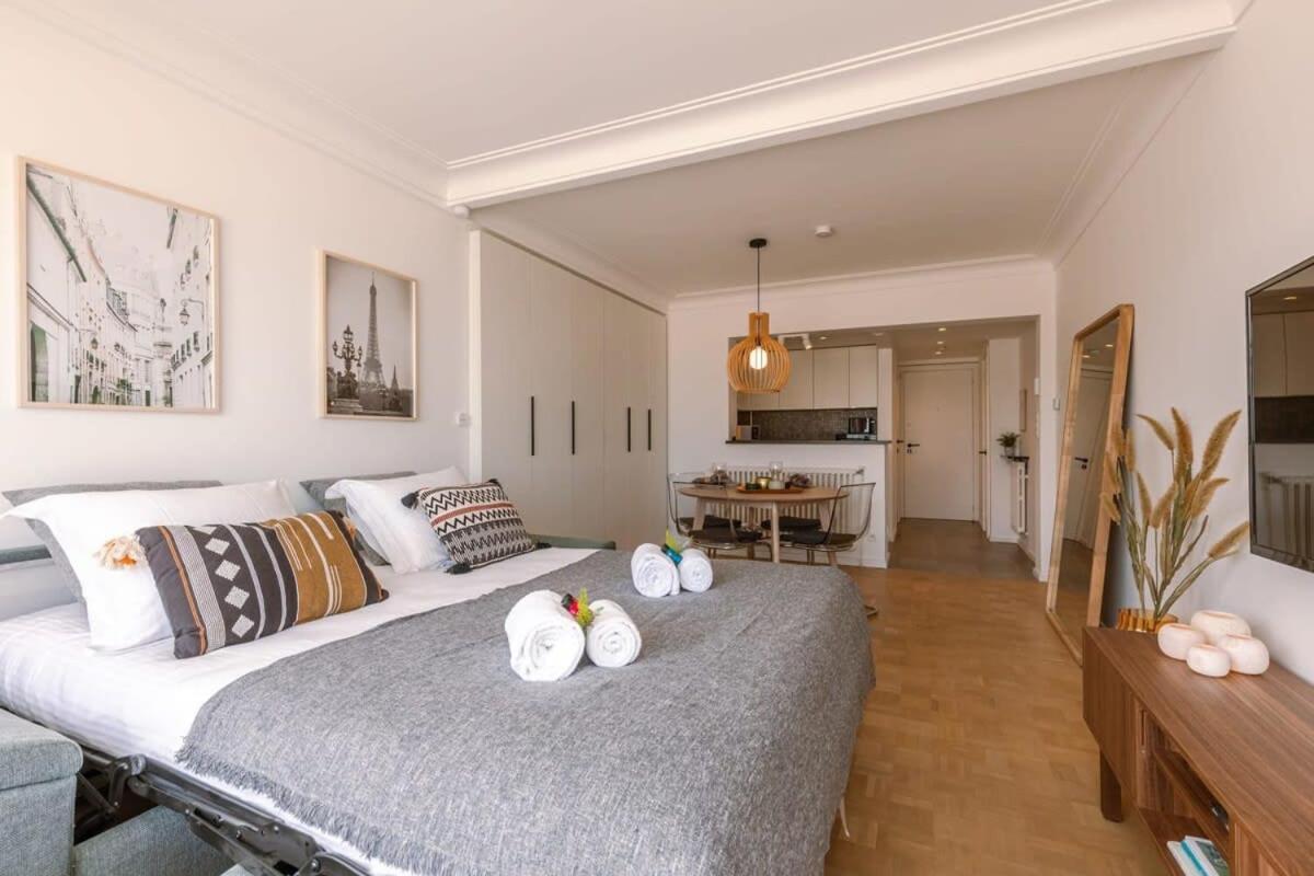 Appartement Stunning Studio With Sea-View And Terrace à Knokke-Le-Zoute Extérieur photo